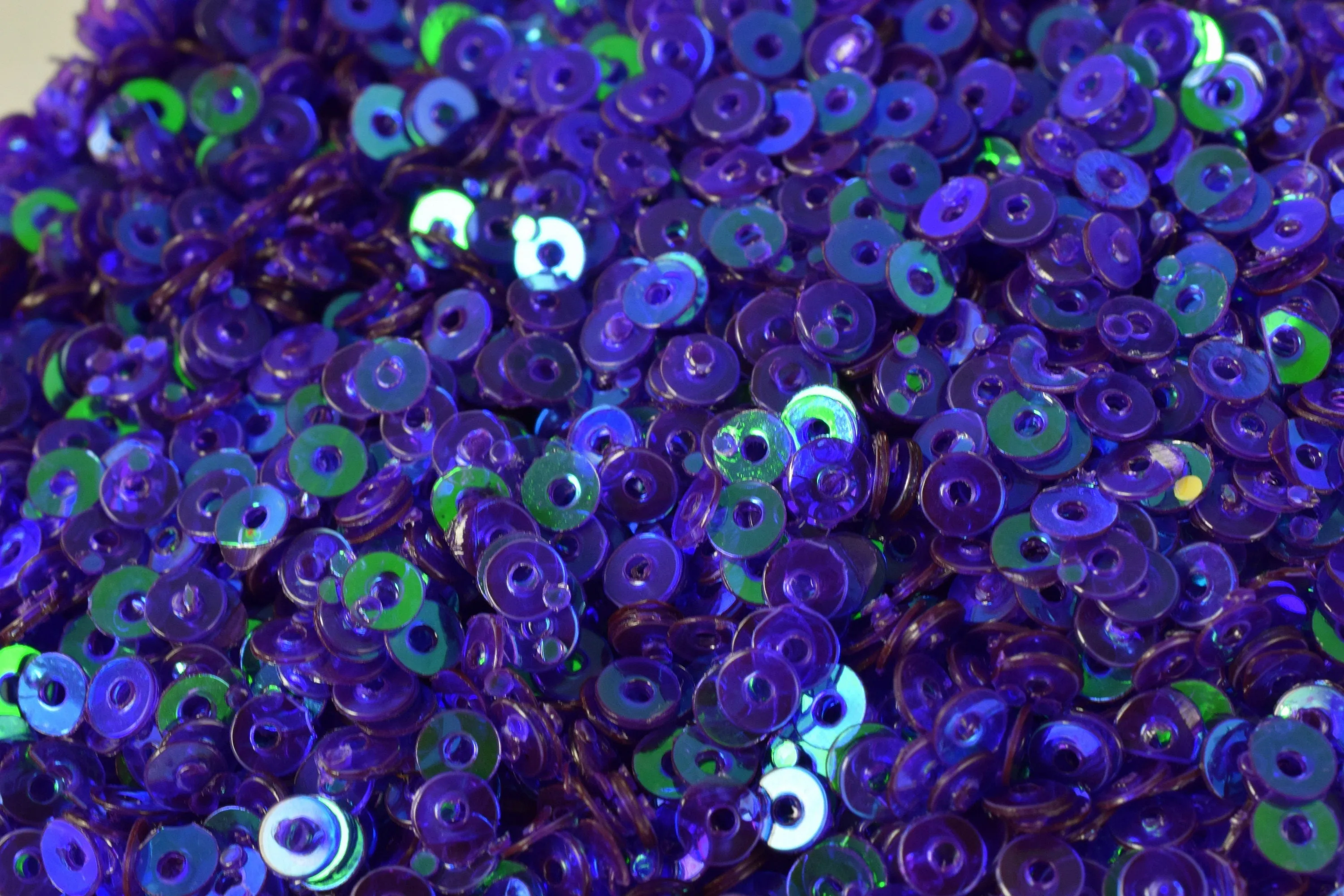 3/4/6mm Blue Violet Iridescent Sequins Sheen Round Sequins/Loose Paillettes,Wholesale Sequins,Shimmering Sequin Apparel,Shoe Decor