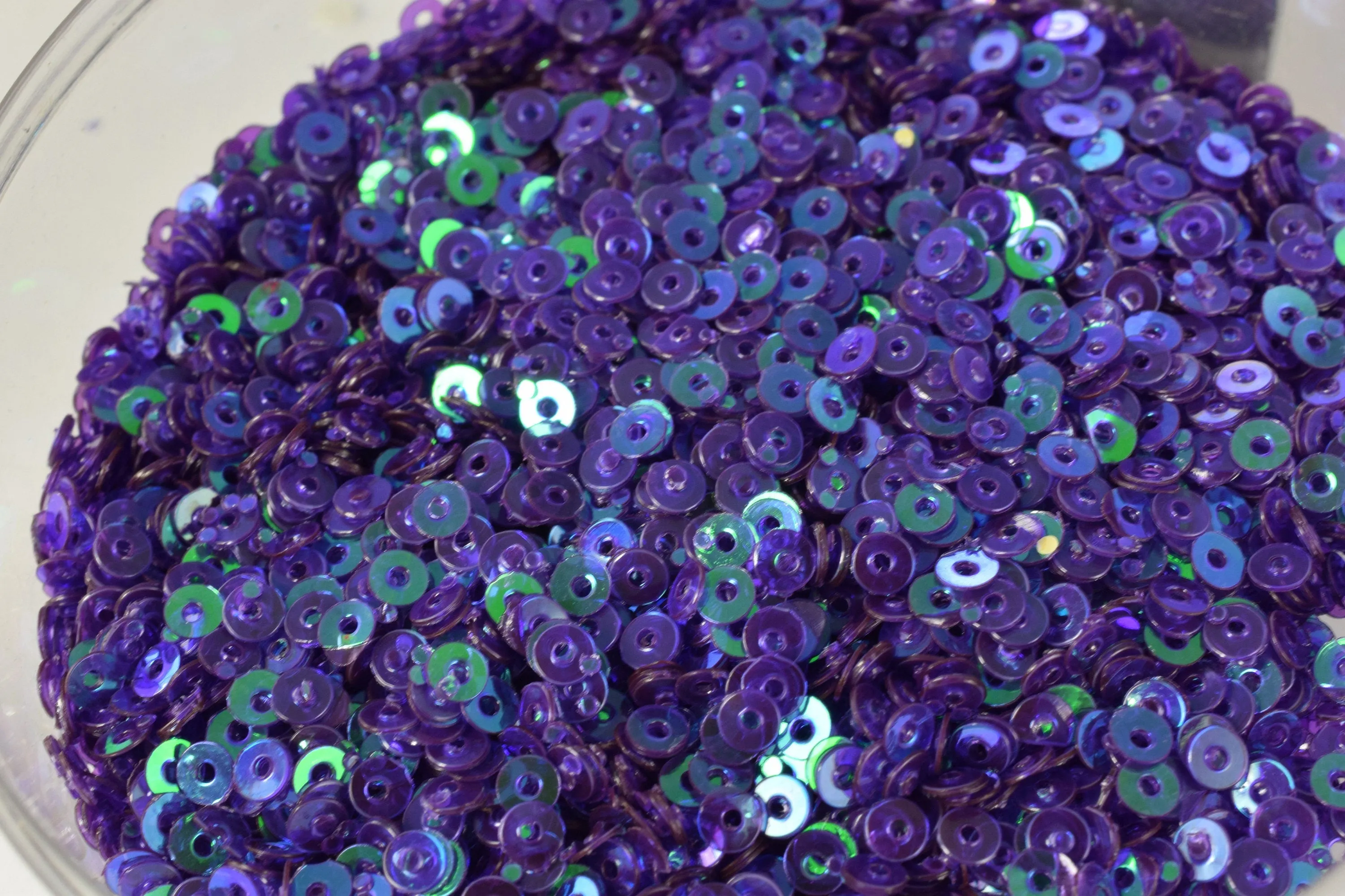 3/4/6mm Blue Violet Iridescent Sequins Sheen Round Sequins/Loose Paillettes,Wholesale Sequins,Shimmering Sequin Apparel,Shoe Decor