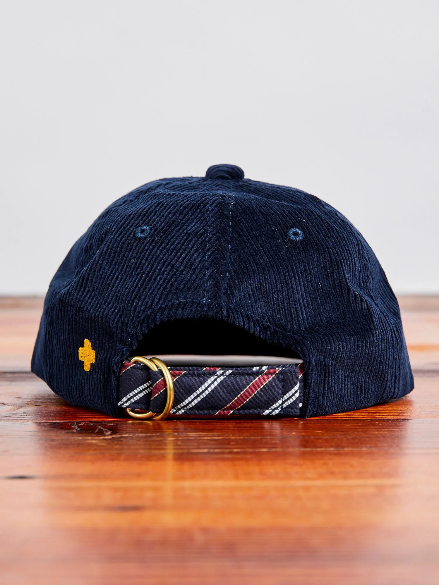 6-Panel Corduroy Cap in Navy