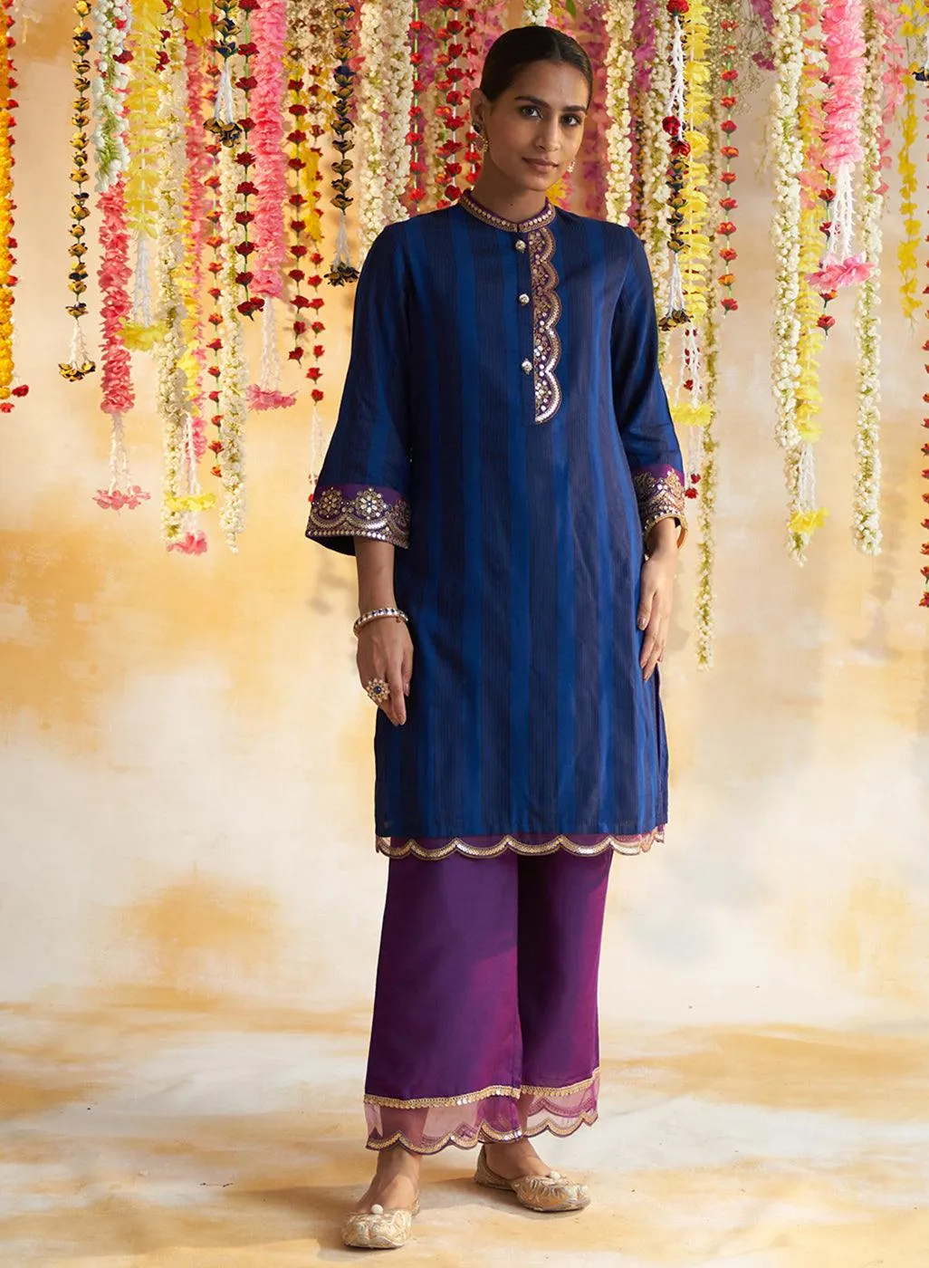 Blue Solid Kurta Set With Embroidery