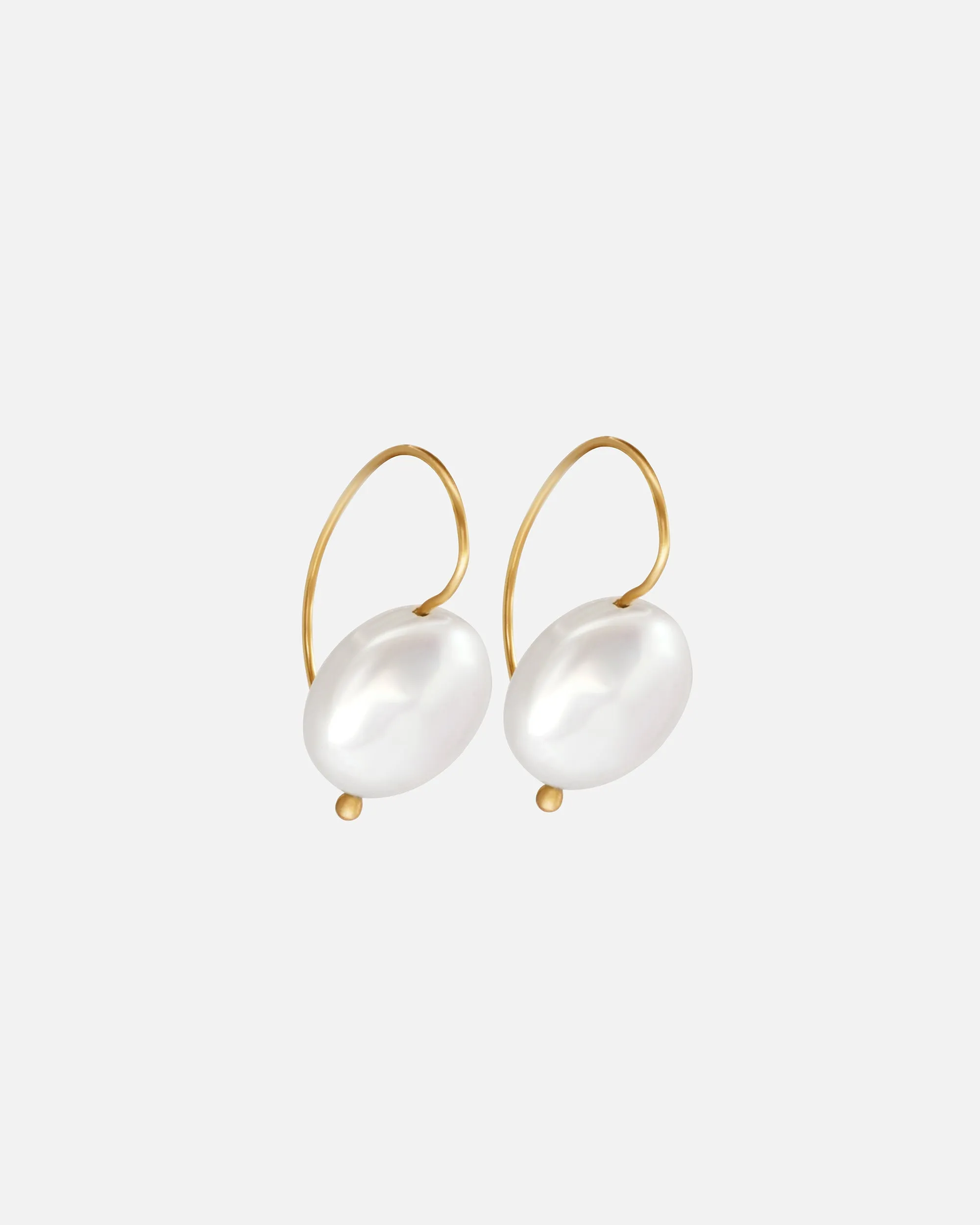 Button Pearl Earrings