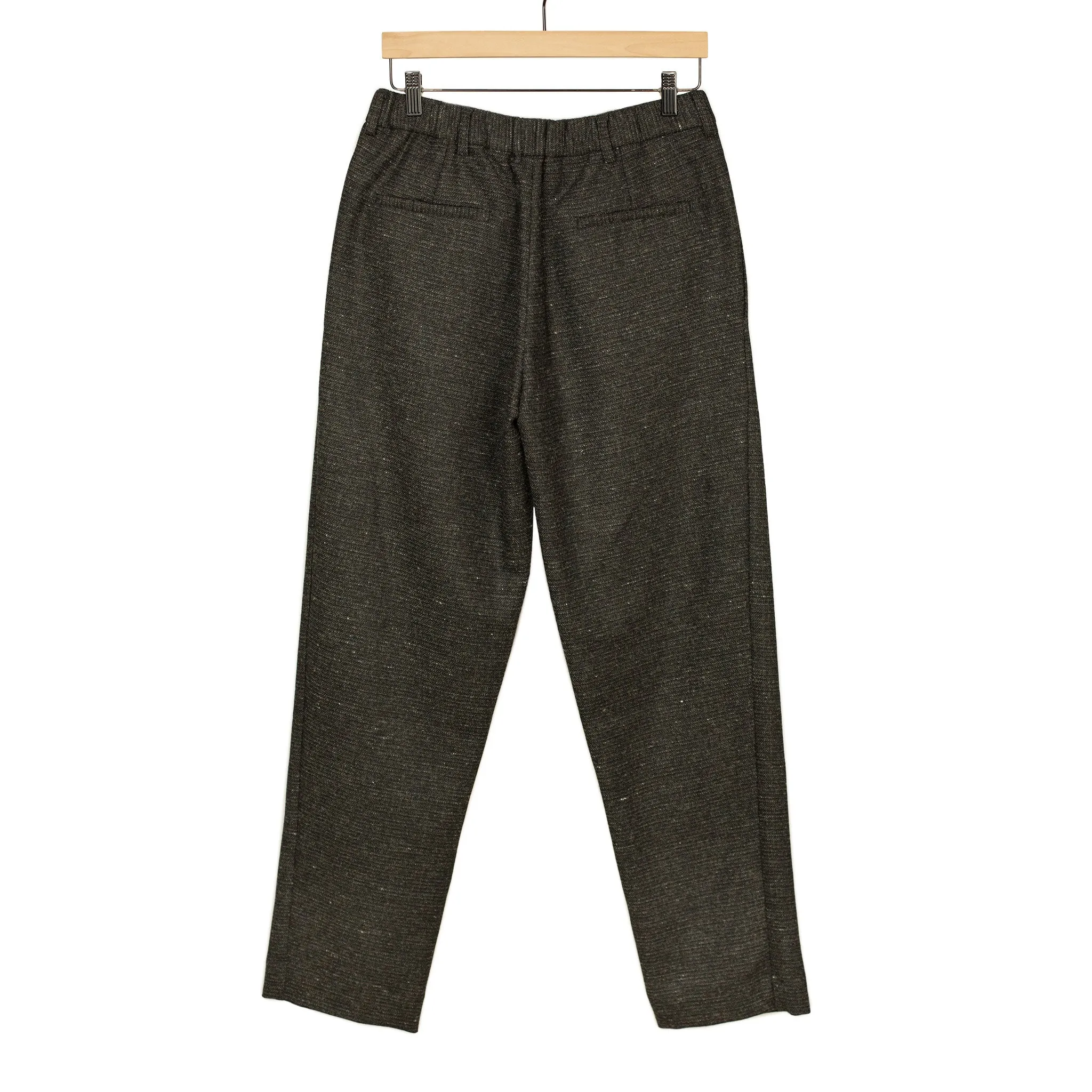 Combing easy pants in charcoal, brown and black Donegal grid wool