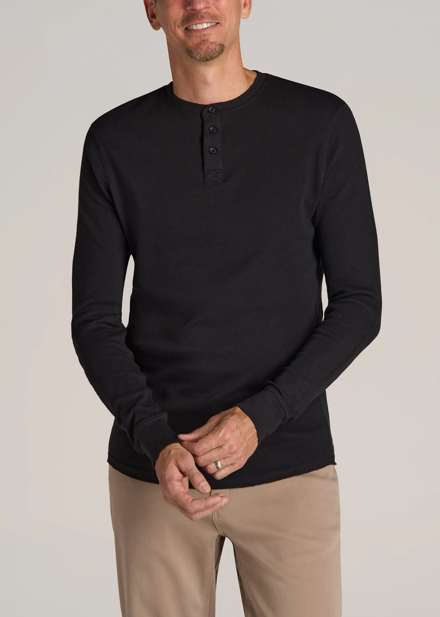 Double Honeycomb Thermal Long-Sleeve Henley Shirt for Tall Men in Black