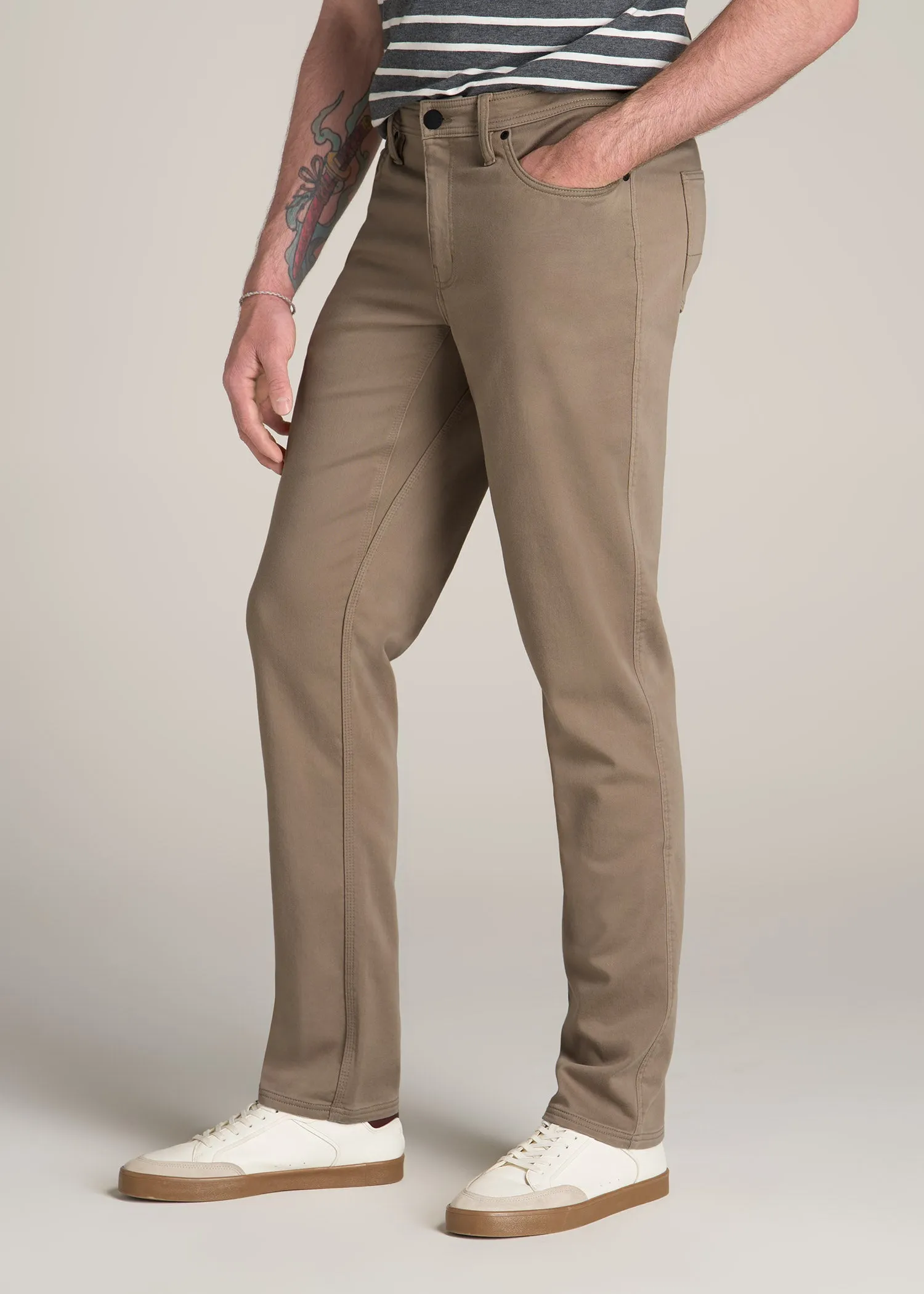 Everyday Comfort 5-Pocket TAPERED-FIT Pant for Tall Men in Dark Sand