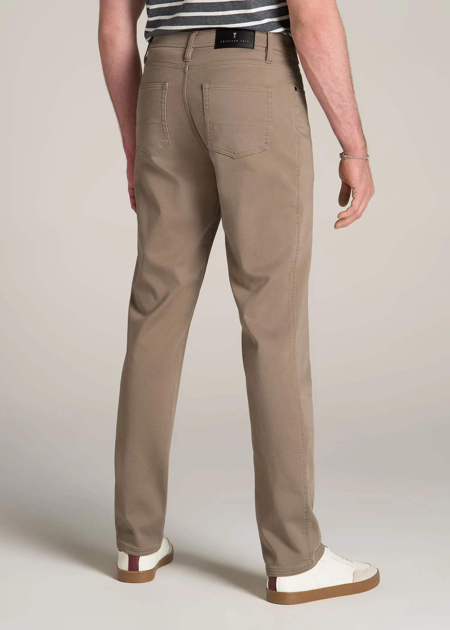 Everyday Comfort 5-Pocket TAPERED-FIT Pant for Tall Men in Dark Sand