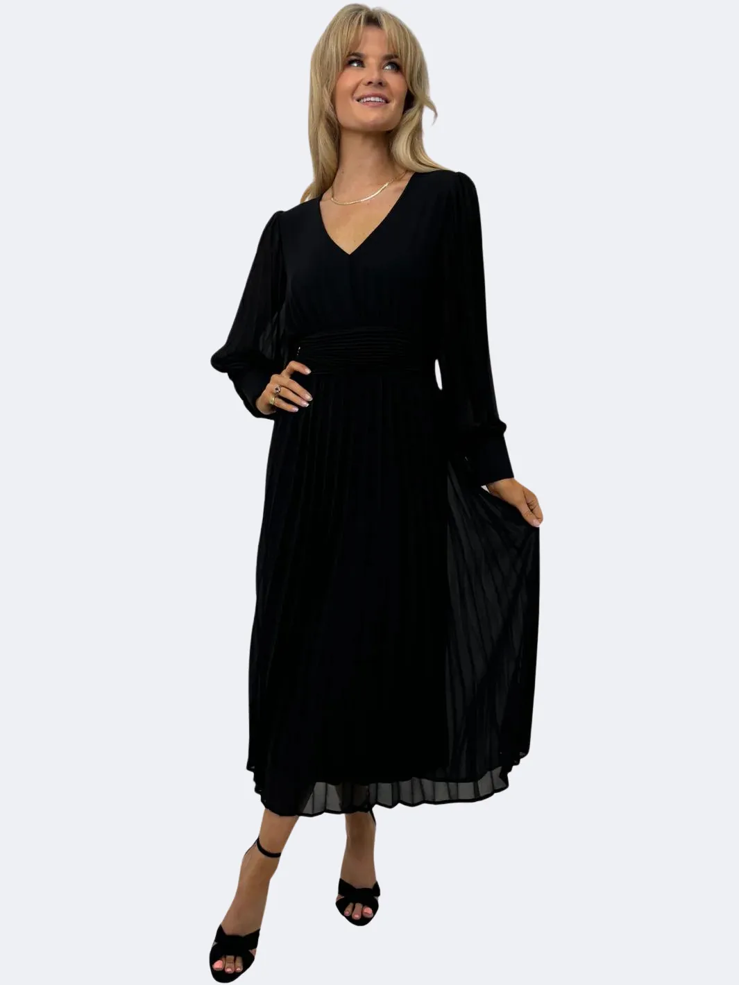 Kate & Pippa Hannah Midi Dress In Black