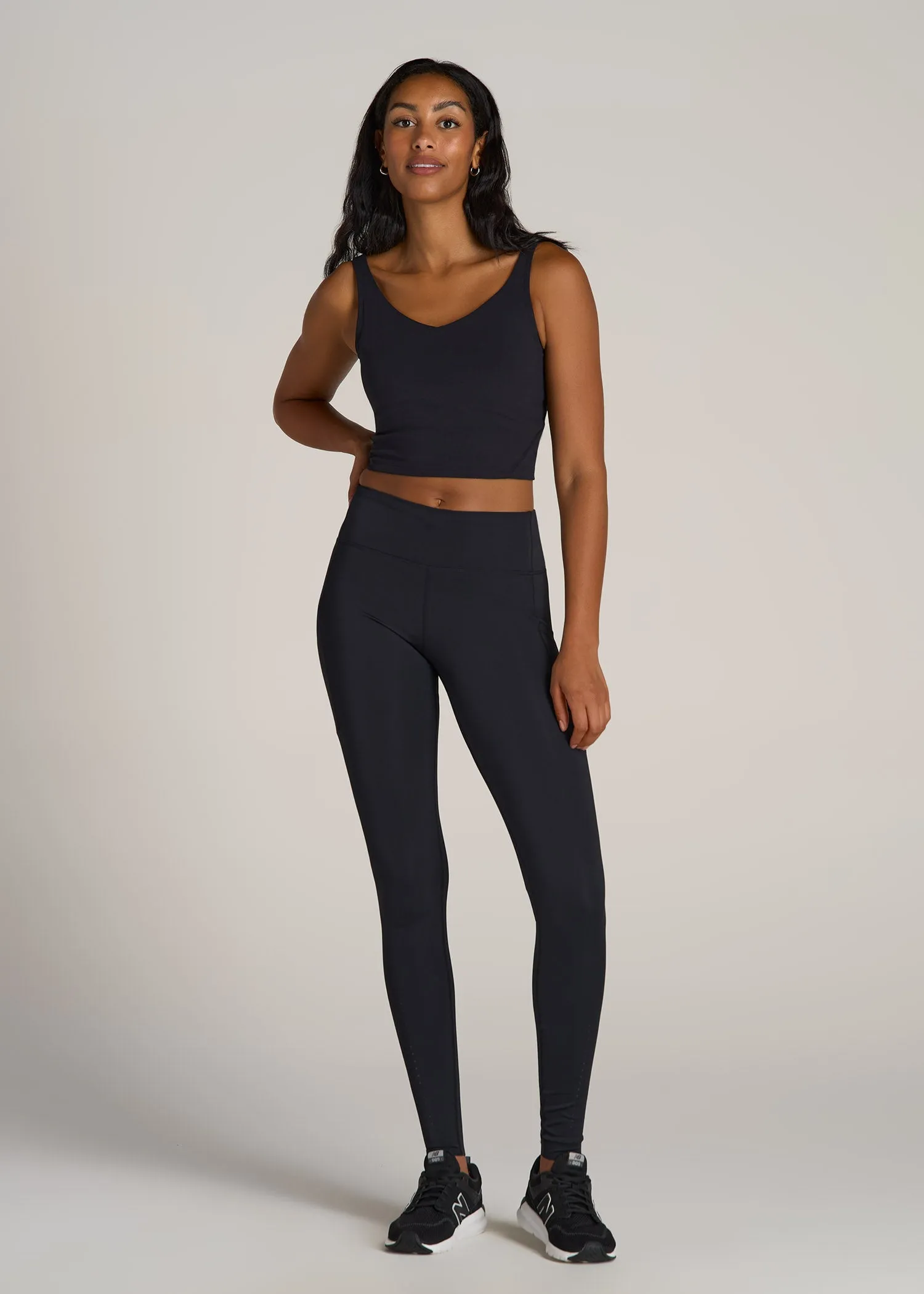 Mid Rise Run Legging for Tall Women in Black