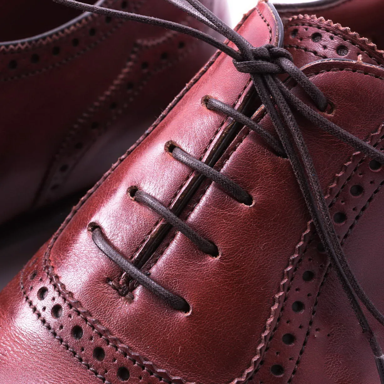 Round Dark Brown Waxed Cotton Shoelaces