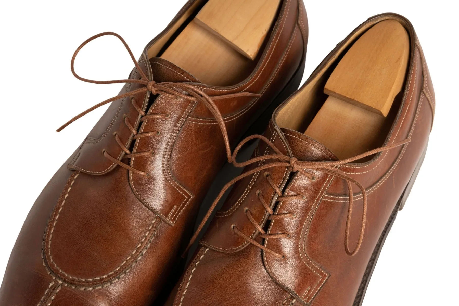 Round Dark Cognac Waxed Cotton Shoelaces