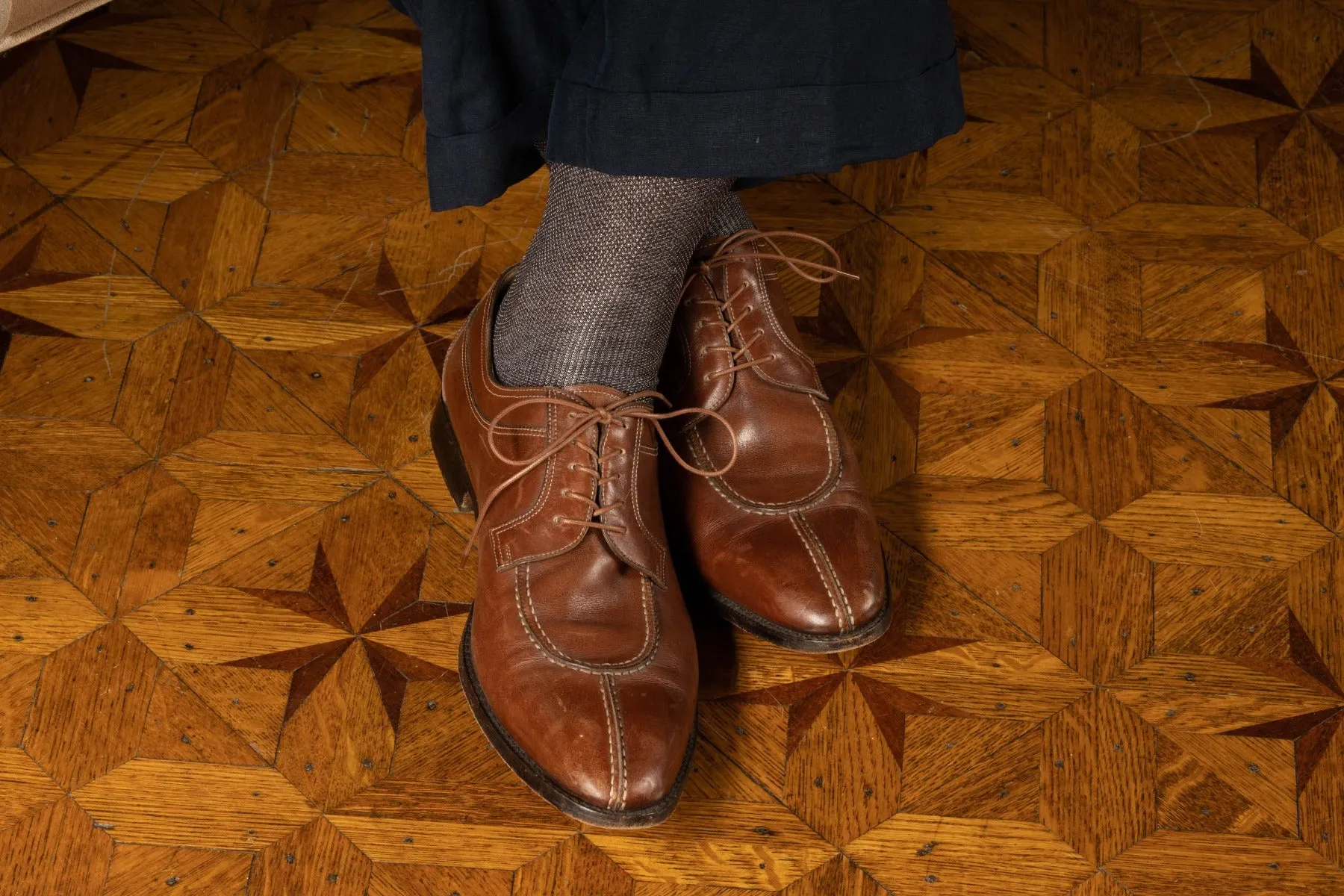 Round Dark Cognac Waxed Cotton Shoelaces