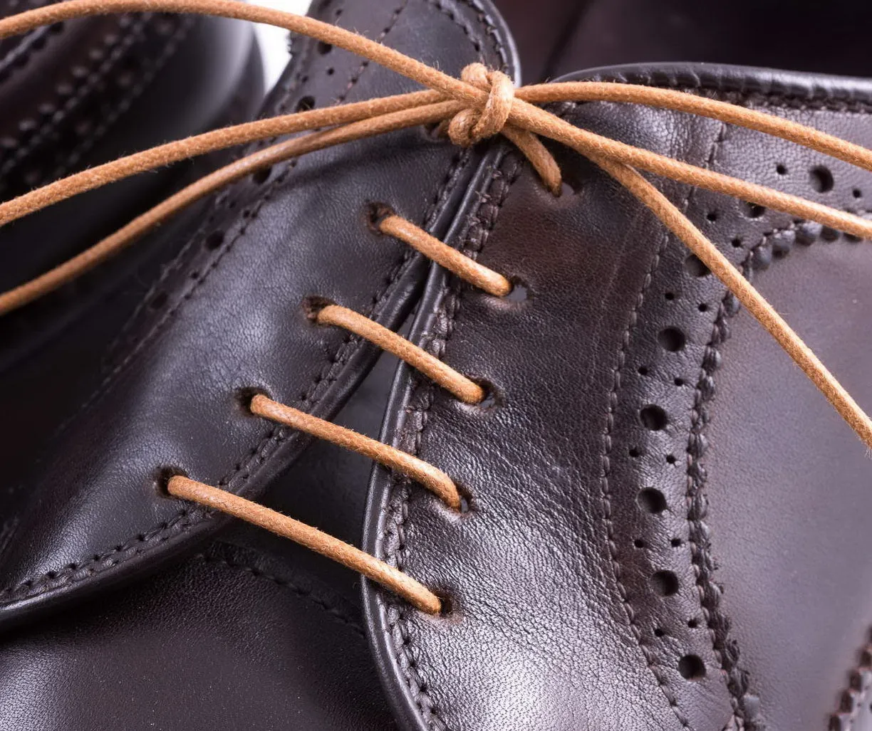 Round Light Brown Waxed Cotton Shoelaces