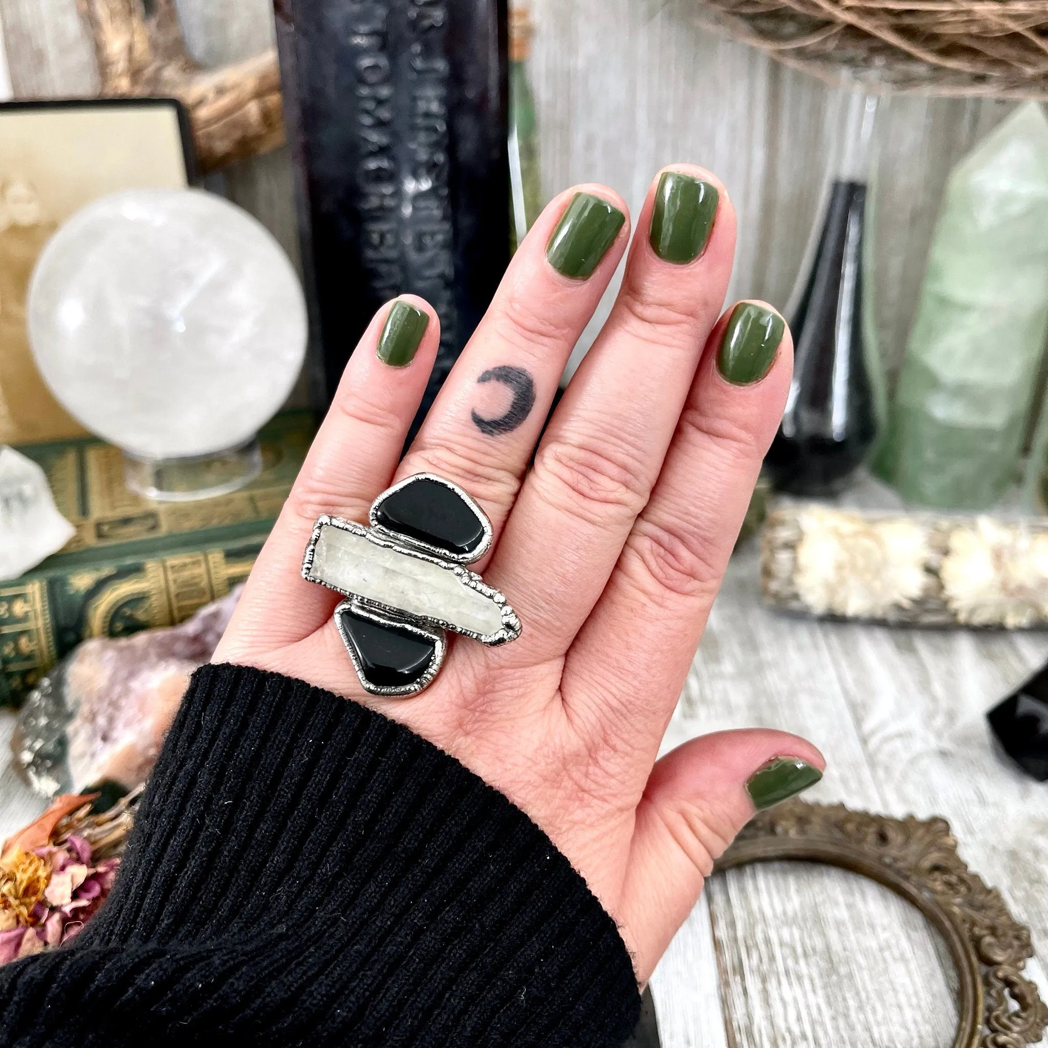 Size 8 Crystal Ring - Three Stone Black Onyx Clear Quartz Ring in Silver / Foxlark Collection - One of a Kind