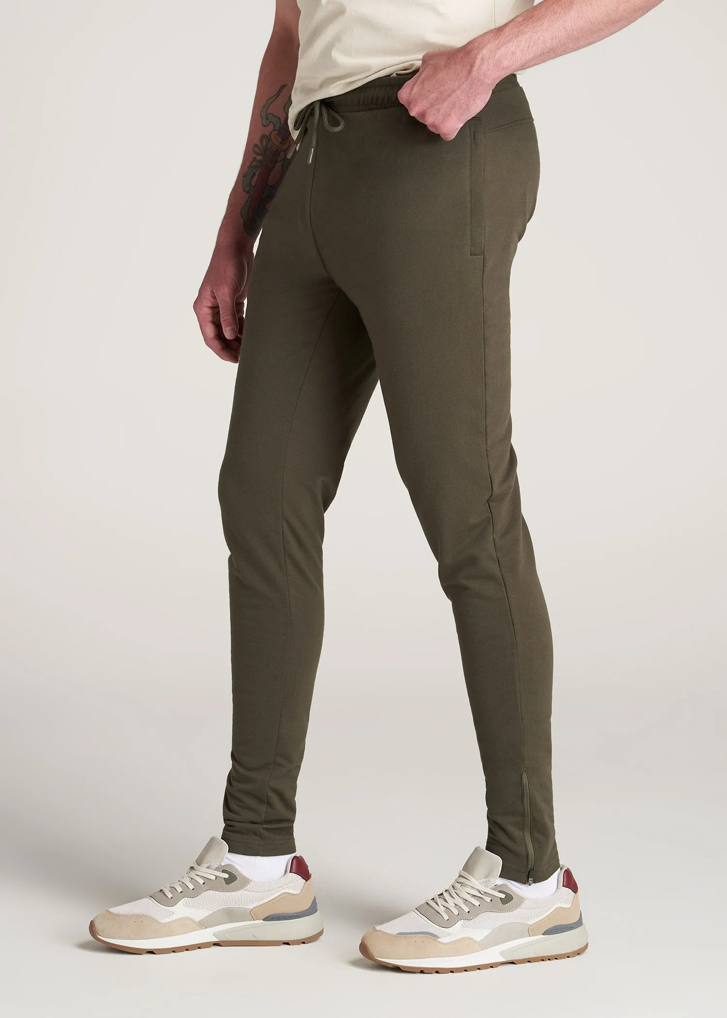 SLIM-FIT Lightweight French Terry Joggers for Tall Men in Camo Green