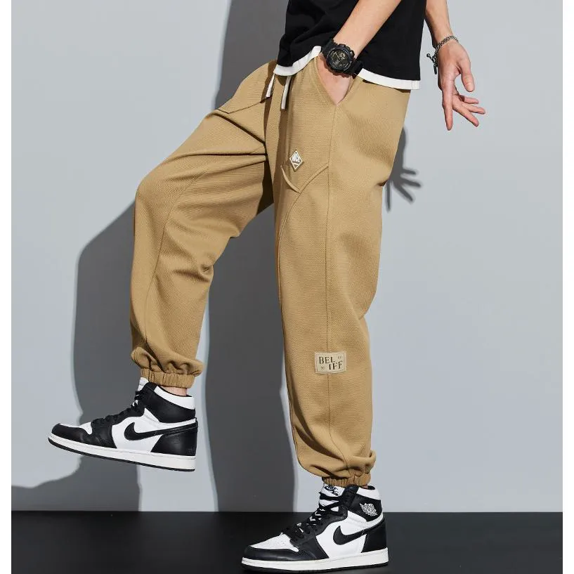 Tapered Knitted Sports Patched Pocket Sweatpant